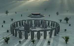 Stonehenge: A UFO & its alien crew visiting Stonehenge