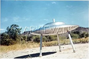 Buzzing: UFOS/NEW MEXICO / VILLA