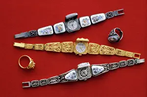 Enamel: Uglich Watch Plant, 1982