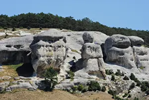 Bakhchisaray: Ukraine. Eroded landscape