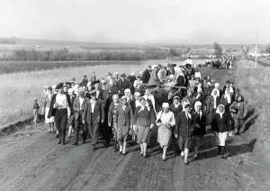 Obliged: Ukrainians obliged to do forced labor, 1943