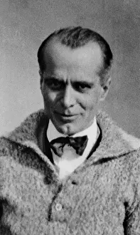 Umberto: Umberto Nobile, 1928
