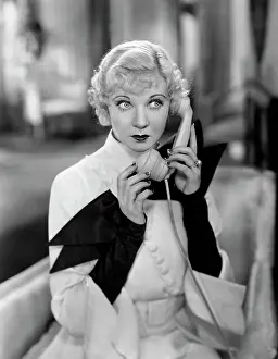 Merkel: Una Merkel - actress