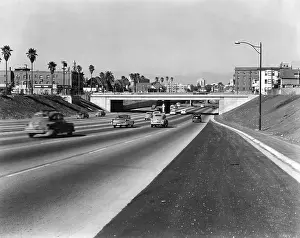 Expressway: Uncongested eight lane highway in southern California