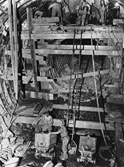 Navvies: UNDERGROUND CONSTRUCTION