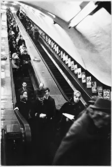 Commuting: UNDERGROUND ESCALATOR
