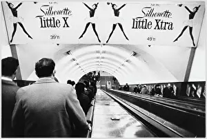 Handrail: UNDERGROUND ESCALATORS