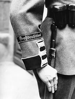 Curved: Detail of the uniform of the Infantry Regiment Grossdeu