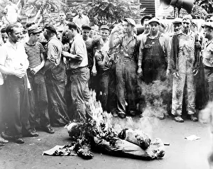 Effigy: Union strike in Chicago, 1939