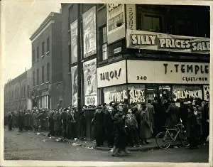 Queued: United Kingdom - Ireland