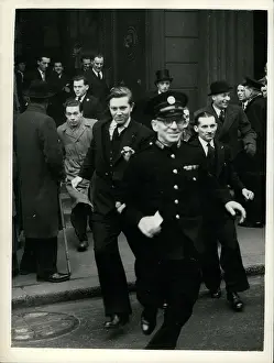 Messengers: United Kingdom - Ireland