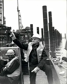 Contractors: United Kingdom - Ireland