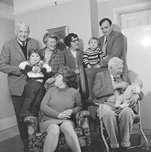 Madame Yevonde (mary Evans): Unknown Family Group