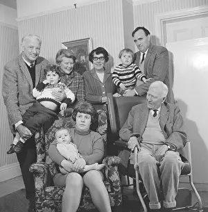 Madame Yevonde (mary Evans): Unknown Family Group