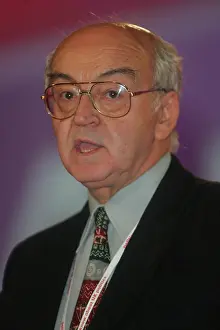 Conferece: Unknown Politician