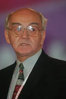 Conferece: Unknown Politician