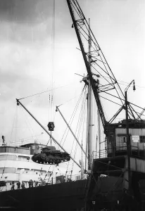 Koenigsberg: Unloading of tanks in Koenigsberg, 1939