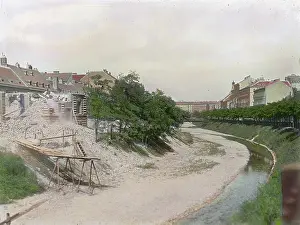 Mariahilf: The unregulated Wienfluss
