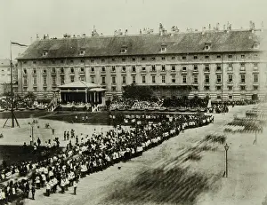 Plazas: Unveiling of Archduke Carl monument