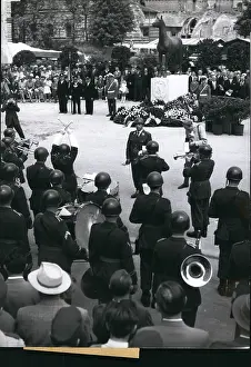 Bleeker: Unveiling ceremony of memorial to German Cavalry, Munich