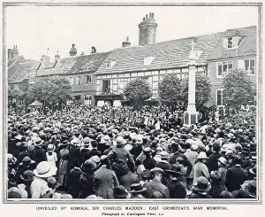 Unveiling East Grinstead War Memorial 1922