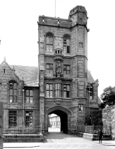 Uppingham: Uppingham, School Tower 1922