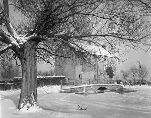 Nene: UPTON MILL SNOW SCENE