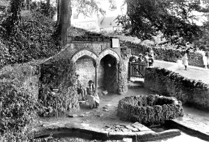 Upwey: Upwey, Wishing Well 1923