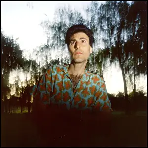 Shone: Uri Geller Illusionist