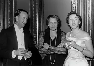 Llewellyn: US-ambassador in Vienna Llewellyn E. Thompson and his
