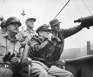 U.s.s: U.S. Commanders observe the shelling of Inchon