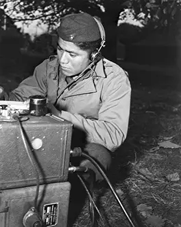 Lcgr1312: U.S. Marine Corporal Lloyd Oliver, operating a