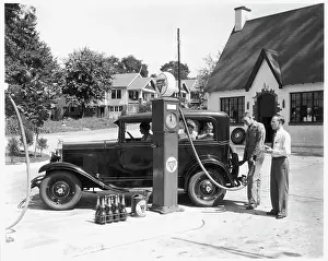 Garages: U.S. SERVICE STATION