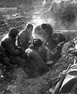 Foxhole: U.S. Soldiers a 7th Infantry Regiment go native