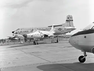 Masdc: USAF RF-101C and C-124A