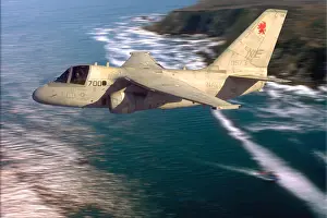Wal003: Usn S-3 Viking Flying Over Ocean
