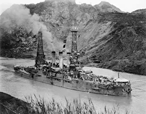 Culebra: U.S.S. Ohio passing through the Panama Canal ?