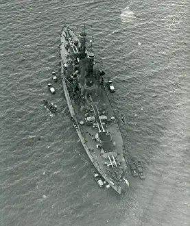 Cowes: USS Utah (BB-31) off Cowes