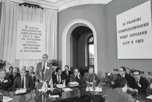 Disarmament: USSR - USA Public Representatives Second Meeting