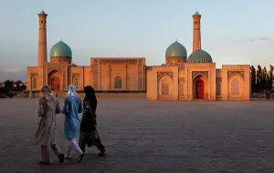 Khast: Uzbekistan