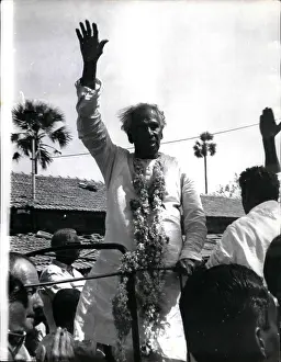 Krishna: V K Krishna Menon campaigns in Indian elections