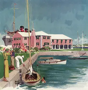 Bermuda: Vacationers at Marina in Bermuda