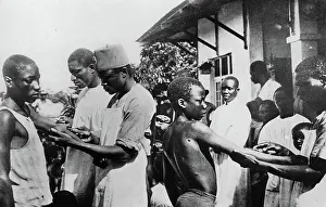 Katanga: Vaccination in a French mission in