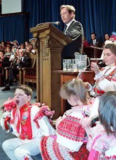 Yawns: Vaclav Havel - address - speech - compatriots