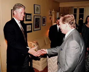 Gust: Vaclav Havel - Bill Clinton - handshake