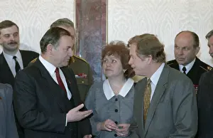 Alexandr: Vaclav Havel visits USSR