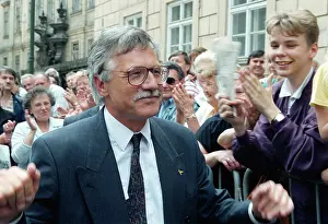 Applaud: Vaclav Klaus - talks - supporters