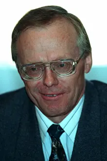 Valdis: Valdis Birkavs