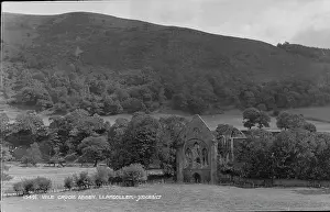 Vale: Vale Crucis Abbey