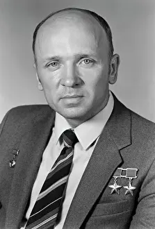 Lebedev: Valentin Lebedev